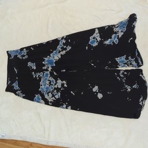 Hard tail woman's gypsy pants size medium